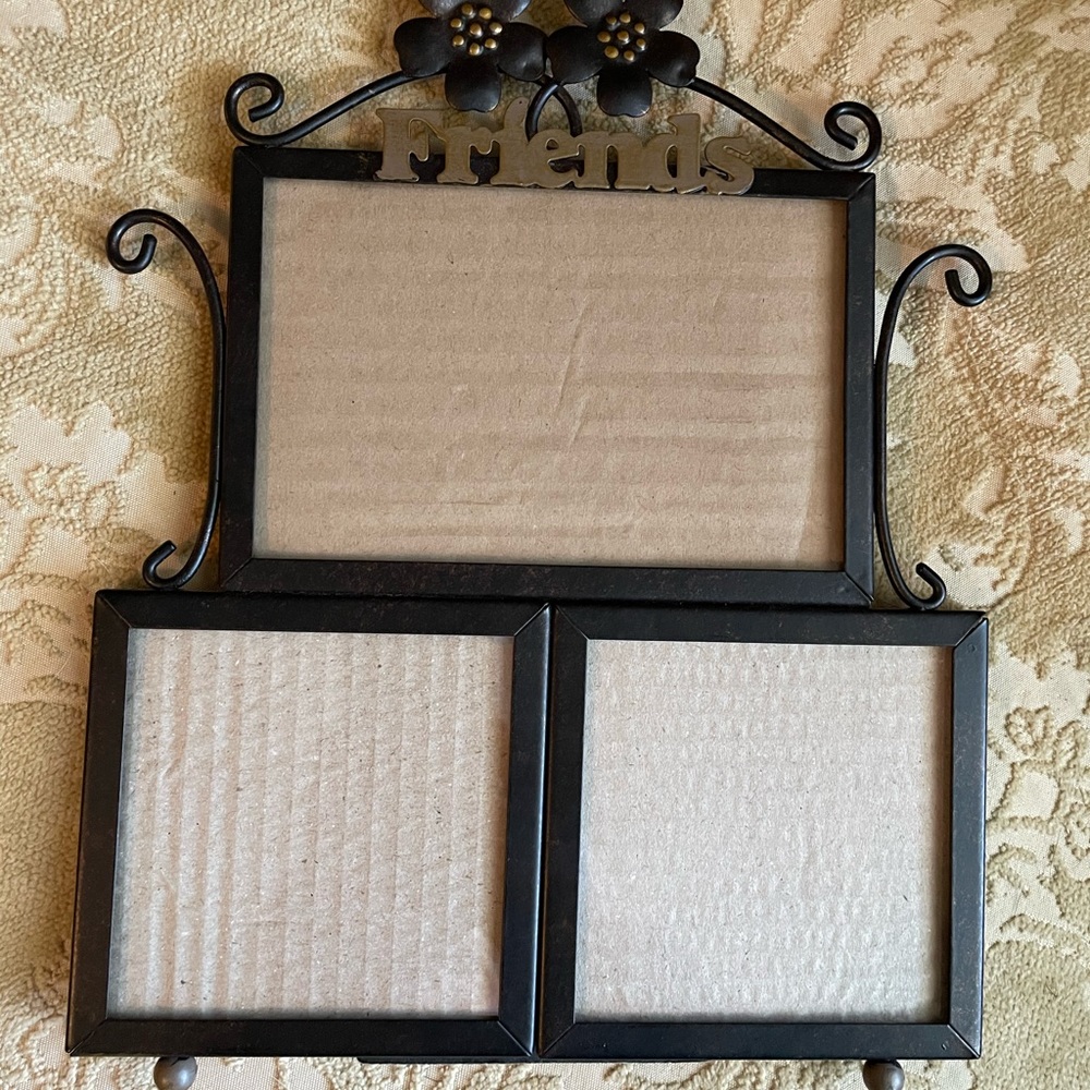 Friends Picture Frame - Picture 4 of 7